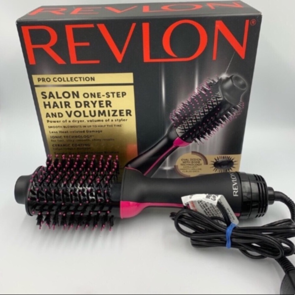 Revlon One-Step Hair Dryer And Volumizer